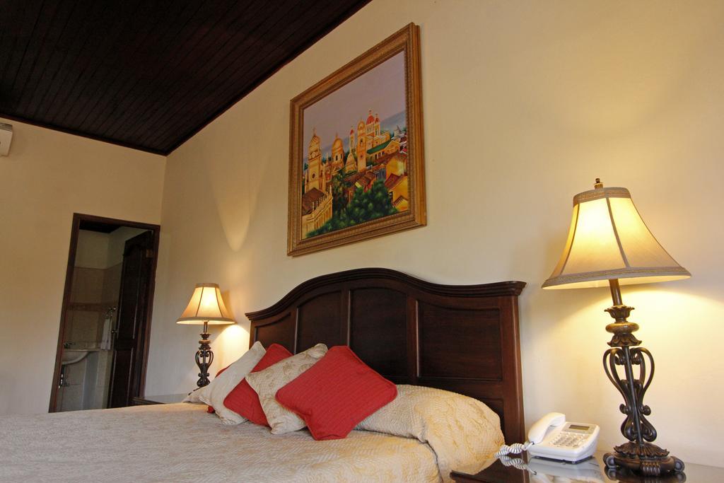 Hotel Palacio Real Granada Eksteriør bilde